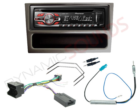  Radio on Fitting Kit With Pioneer Deh 4400bt Car Cd Mp3 Bluetooth Stereo   Ebay